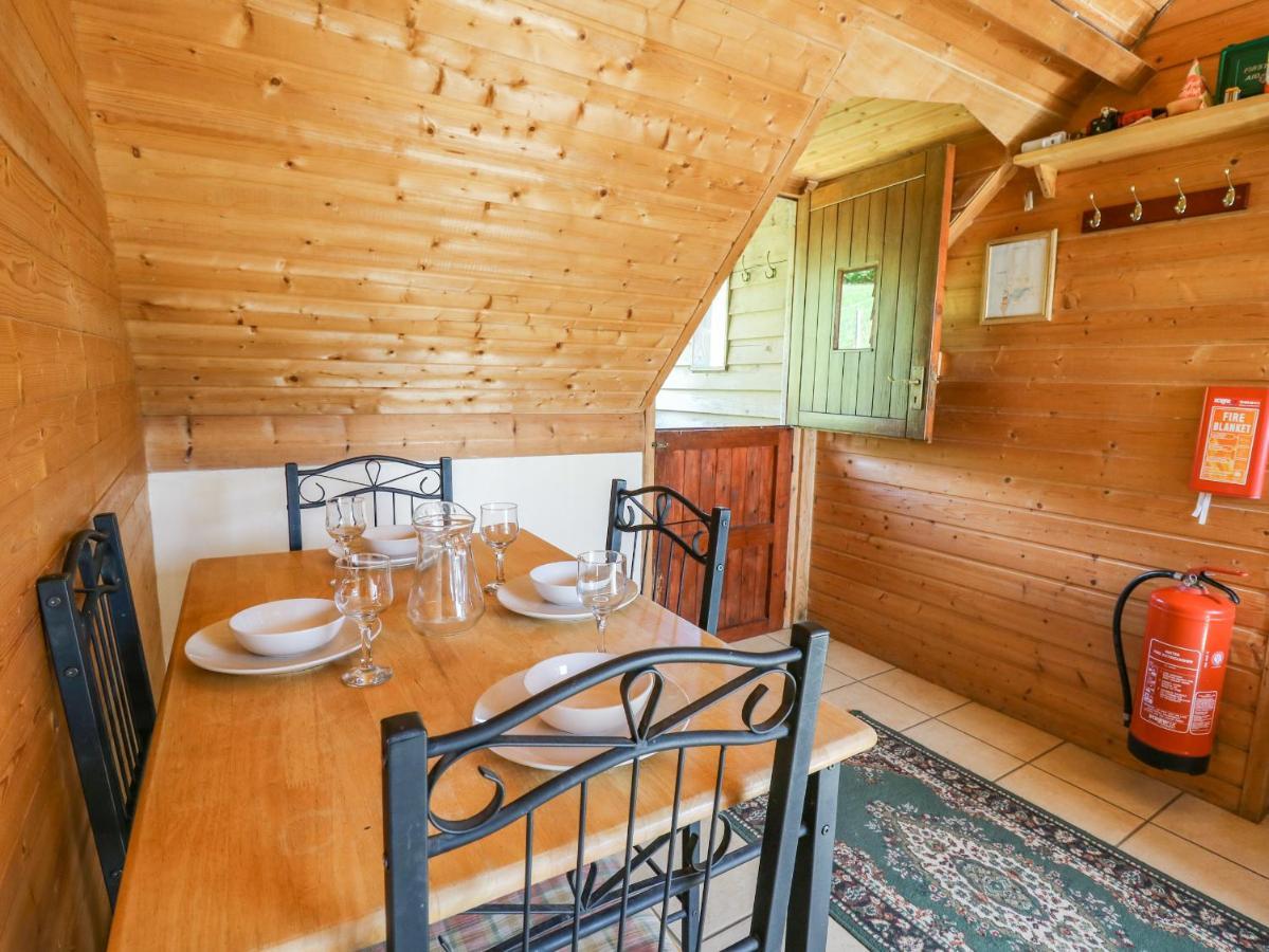 The Loft Apartment Llangunllo Екстериор снимка
