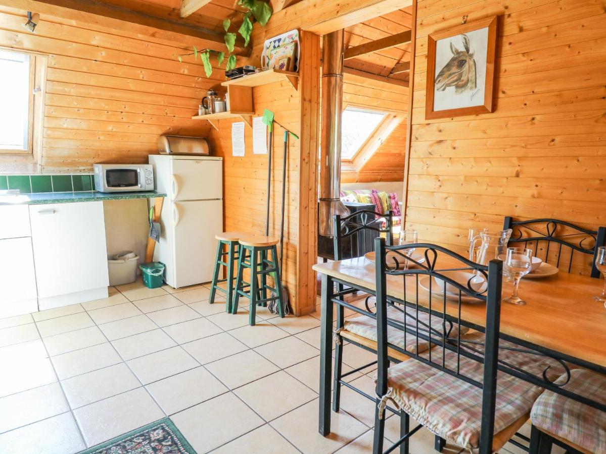 The Loft Apartment Llangunllo Екстериор снимка